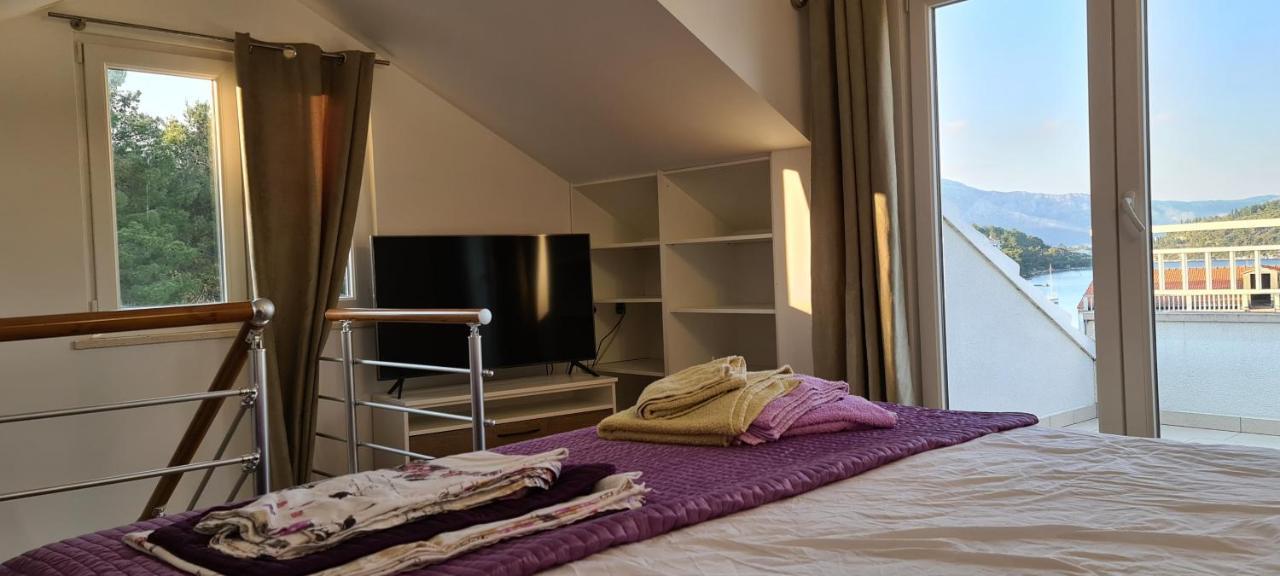Luxury Apartments Oasis Lumbarda Buitenkant foto